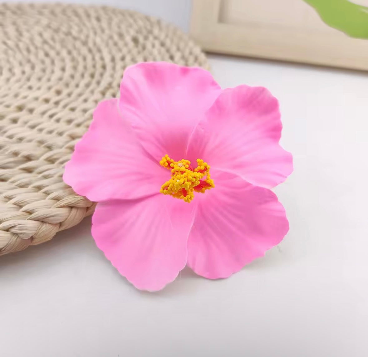 Pinces à cheveux ,accessoires tendance pour sublimer vos coiffures d’été